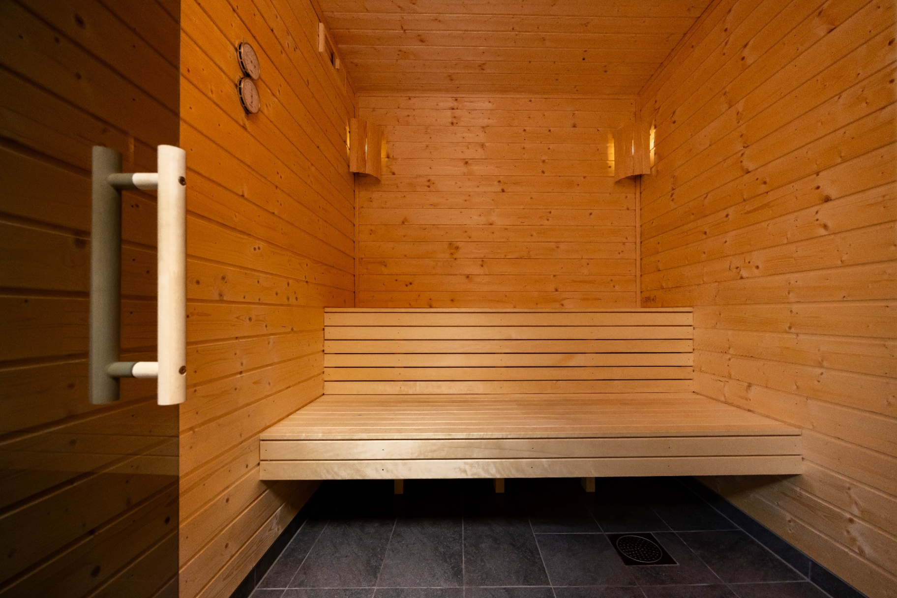Moderne badstue hos Flow Fitness Stryn